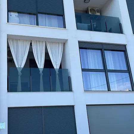 Giovanna With Terrace And Free Parking 普拉