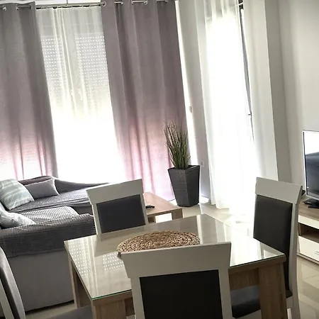 Giovanna With Terrace And Free Parking Apartamento Pula